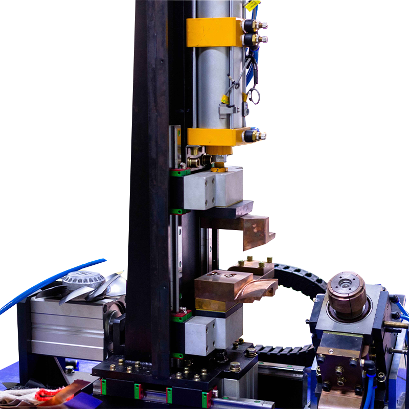 팬 블레이드 저항 용접