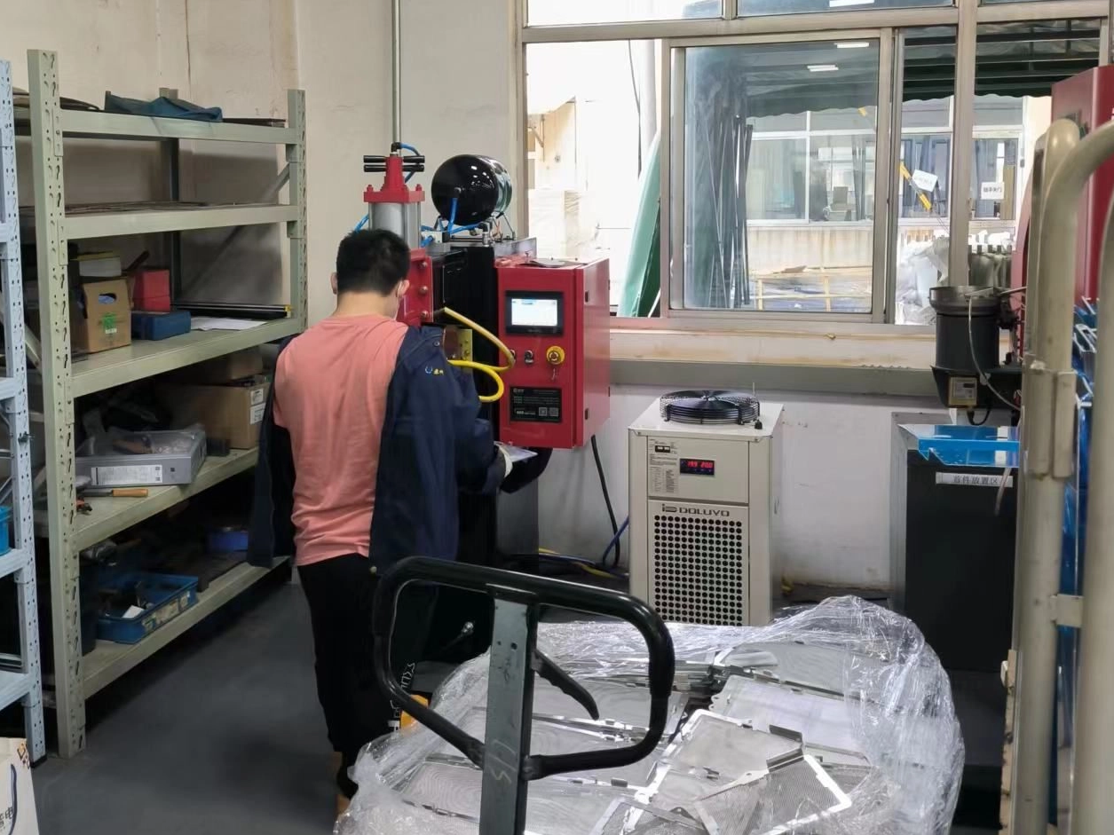 Angkop para sa Aluminum Electrical Box Filter Screen